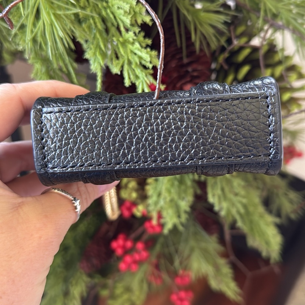 Marc Jacobs - Picture 2 of 5